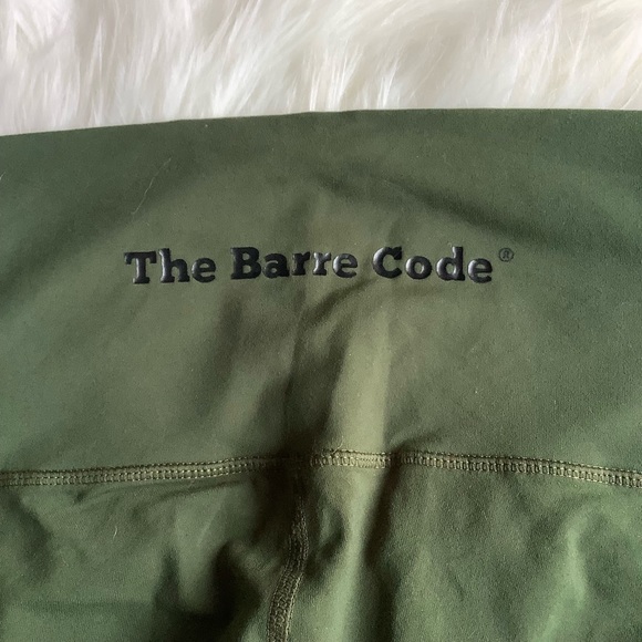 The Barre Code 7/8 Leggings High Panel Mesh Army Green Large - Picture 8 of 9